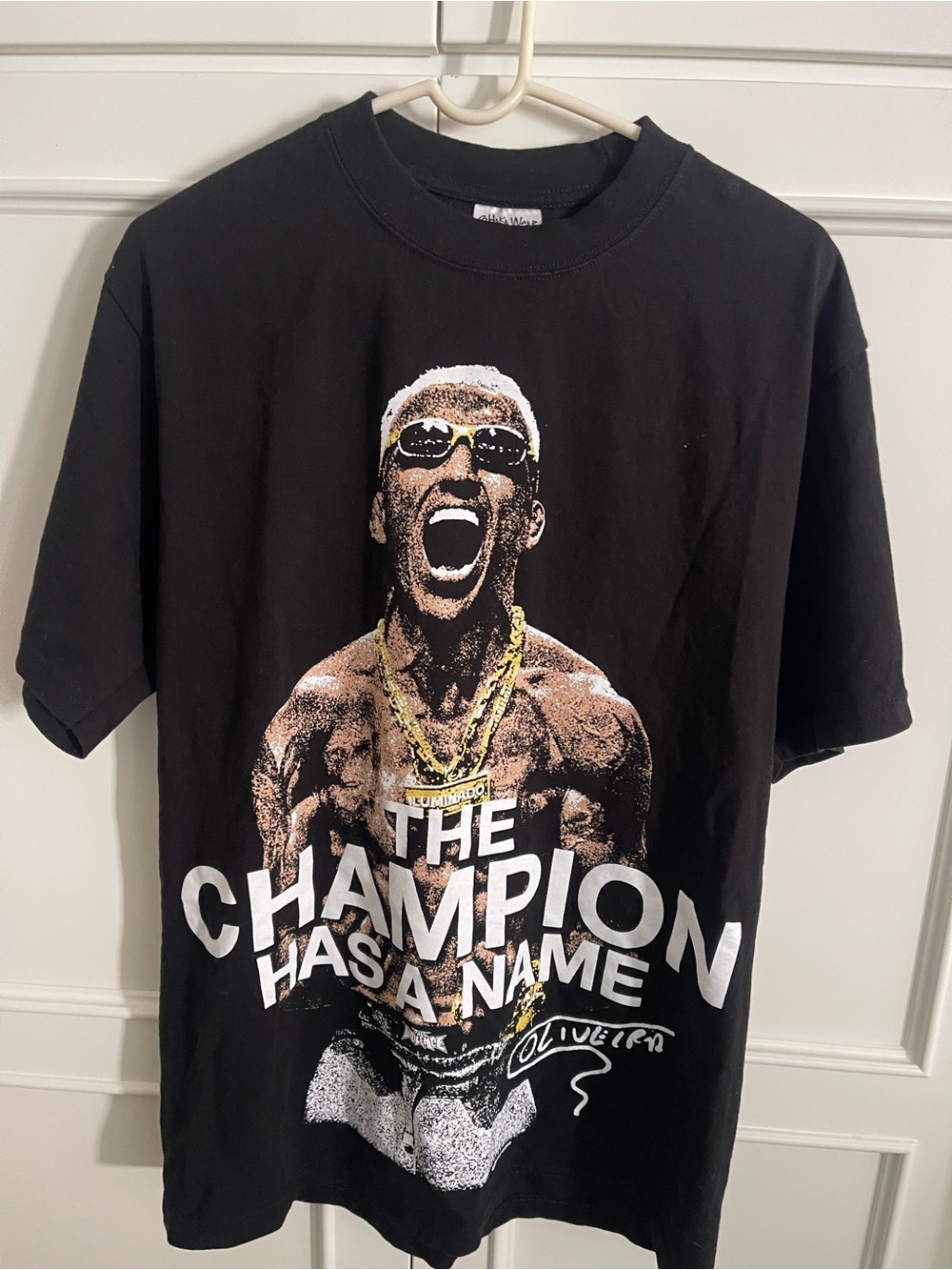 Black Graphic 'The Champion Has A Name Men’s Tshirt Charles Oliveira Do Bronx L